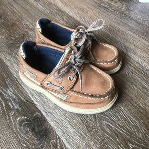 Velcro boat shoes
